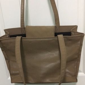 LINDA DANO Tan Tote - NWOT Neutral, Classic, Travel